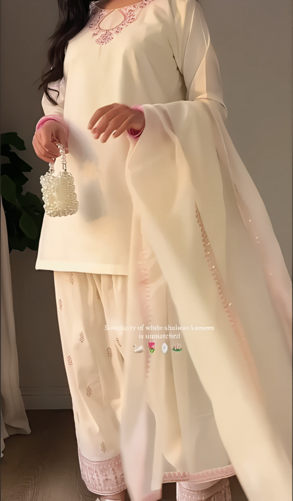 Noor-e-Farcy🌸 Safia’s Dream Exclusive Drop 🌸 - Image 4