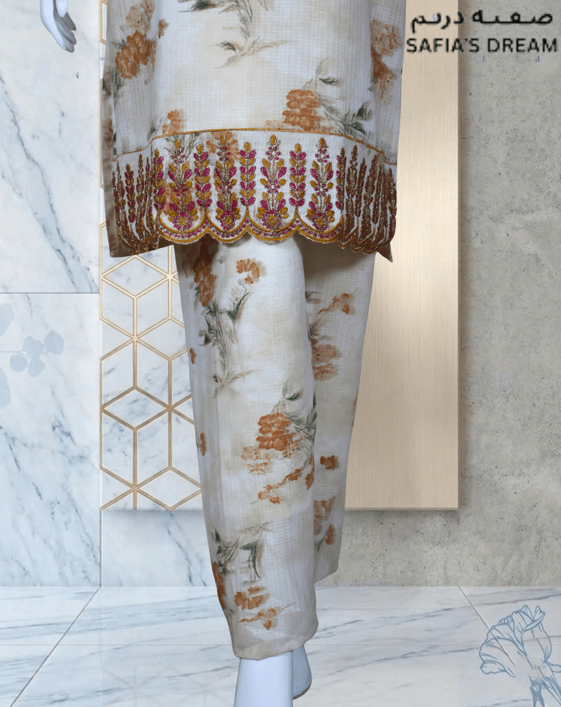 Amber Petals (Collection: Summer '26) - Image 2